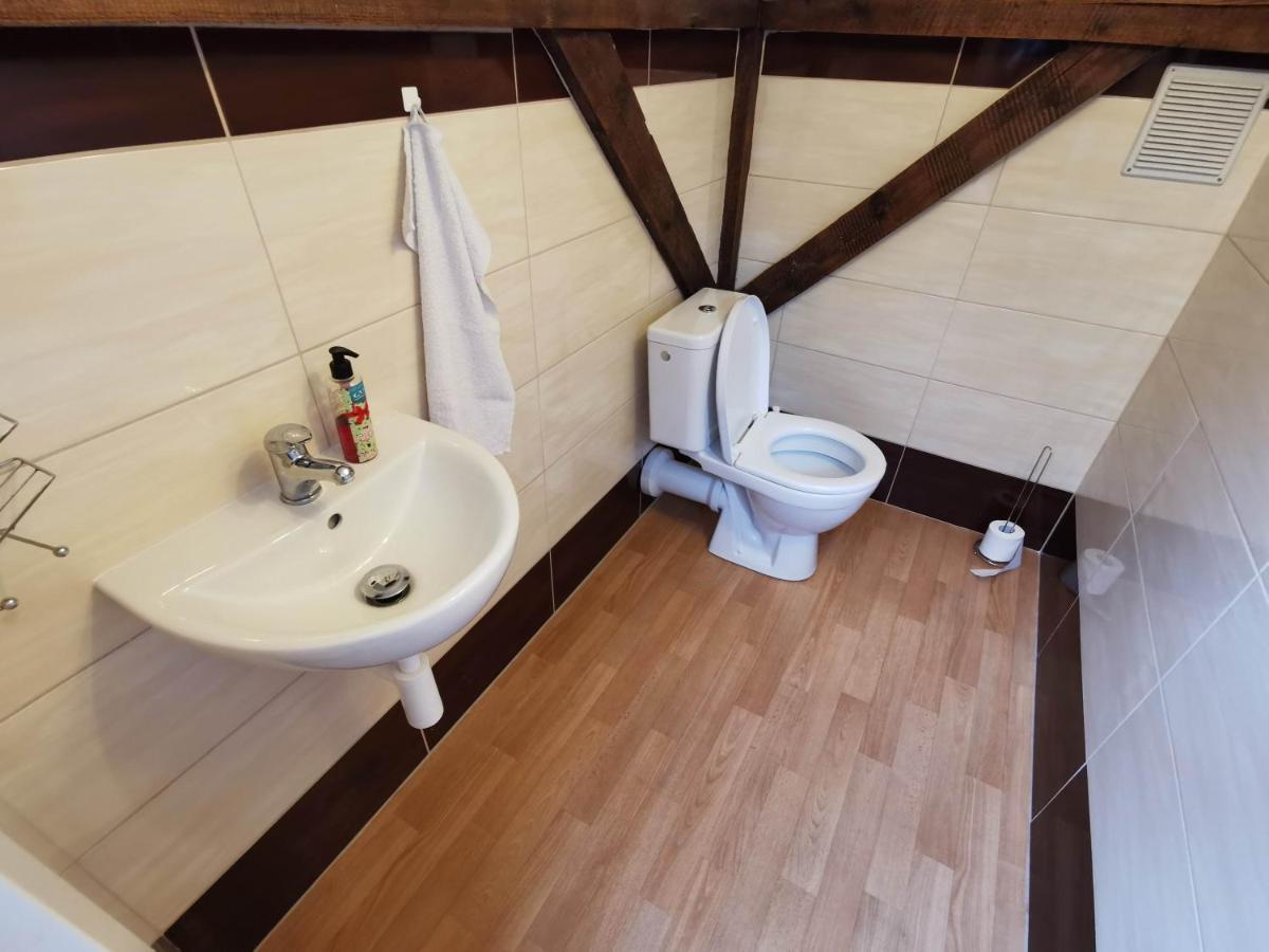 Aparthotel Zidovna Vysoky Chlumec Extérieur photo